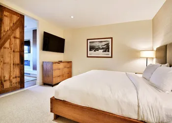 LIFT Park City Condominiums by Vail Resorts hotel thumbnail 2