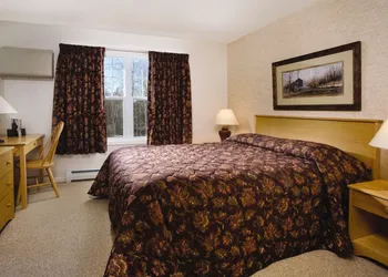 Club Wyndham Smugglers’ Notch Vermont hotel thumbnail 4