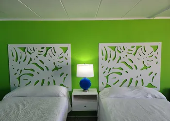 Kokomo Suites hotel thumbnail 6