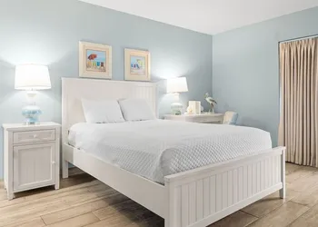 Gulf Tower 8b 2 Bedroom Condo by RedAwning hotel thumbnail 3