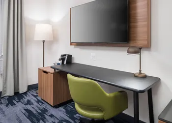 Fairfield by Marriott Inn & Suites Savannah I-95 North hotel thumbnail 6
