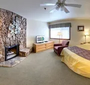 Getaways at Snow Lake Lodge hotel detail image 5