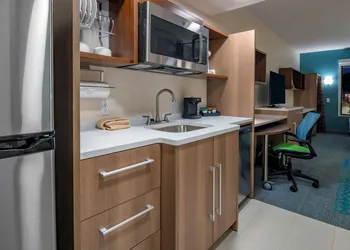 Home2 Suites by Hilton Omaha I-80 at 72nd Street, NE hotel thumbnail 8