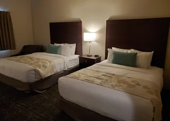 Cobblestone Suites Oshkosh hotel thumbnail 5