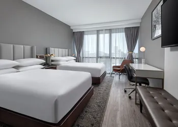 Four Points by Sheraton Flushing hotel thumbnail 5