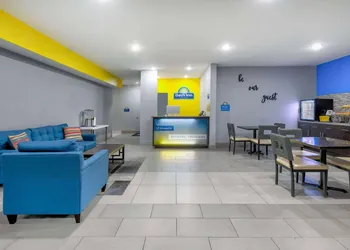 Days Inn by Wyndham Zachary LA hotel thumbnail 3