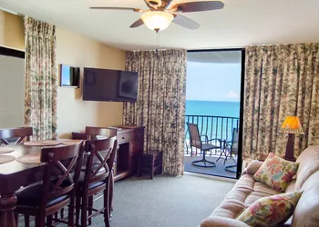 Palms Resort hotel thumbnail 4