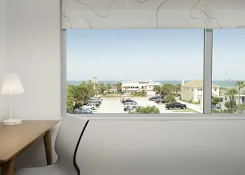 Element Jacksonville Beach hotel thumbnail 7