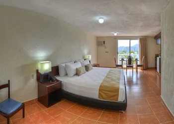 Alba Suites Acapulco hotel thumbnail 4