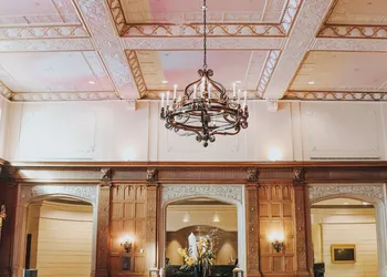 Fairmont Chateau Laurier hotel thumbnail 2