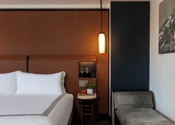 Thompson Denver, by Hyatt hotel thumbnail 5