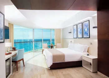 Altitude at Krystal Grand Cancun - All inclusive hotel thumbnail 7