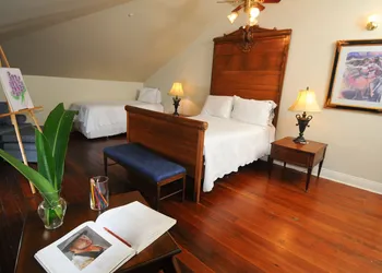 Degas House hotel thumbnail 8
