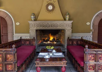 Villa Santa Monica hotel thumbnail 3