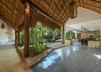 Casa del Jaguar Beach Hotel hotel thumbnail 4