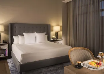 Marquis Sky Suites hotel thumbnail 4
