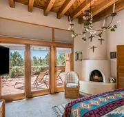 Acoma - Majestic Views, Near the Santa Fe Opera and Four Seasons in Tesuque hotel detail image 3