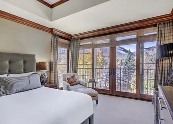 2BR Residence at the Ritz-Carlton with Valley View by RedAwning - Save 20% on 7+ Nights! hotel thumbnail 3