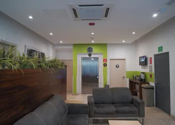 SR Hotel hotel thumbnail 3