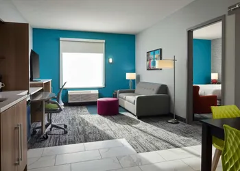 Home2 Suites by Hilton Bend hotel thumbnail 8