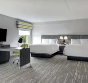 Hampton Inn & Suites by Hilton Burlington Toronto hotel detail image 3