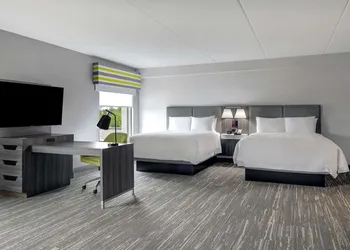 Hampton Inn & Suites by Hilton Burlington Toronto hotel thumbnail 3