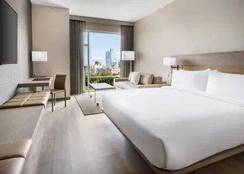 AC Hotel by Marriott Raleigh Downtown hotel thumbnail 6