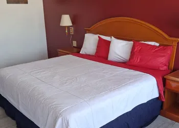 Coratel Inn and Suites By Jasper Anthony hotel thumbnail 7