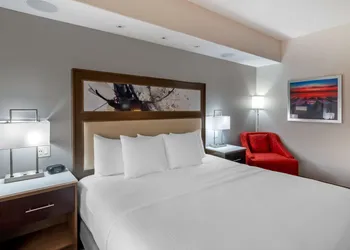 Best Western Premier Liberty Inn & Suites hotel thumbnail 5