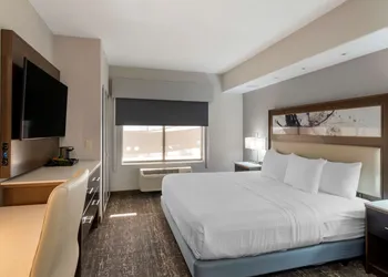 Best Western Premier Liberty Inn & Suites hotel thumbnail 6