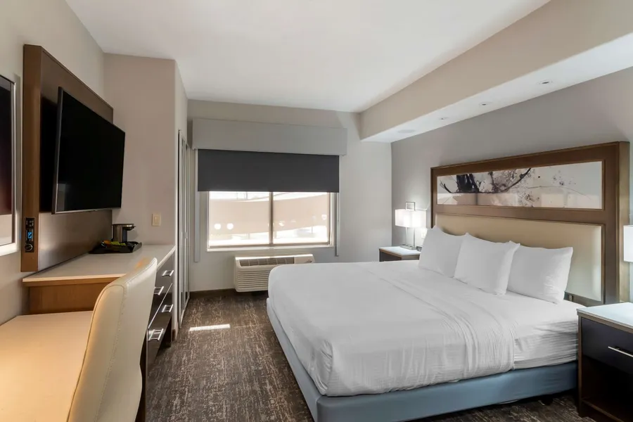 Best Western Premier Liberty Inn & Suites hotel detail image 6