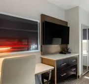 Best Western Premier Liberty Inn & Suites hotel detail image 7