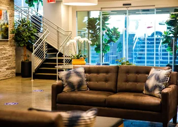 Wingate by Wyndham Bronx/Haven Park hotel thumbnail 6