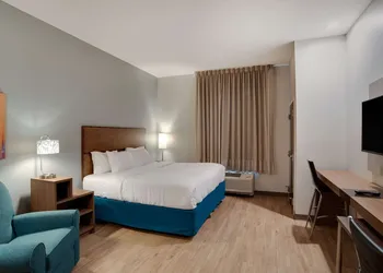 MainStay Suites Carlisle - Harrisburg hotel thumbnail 7