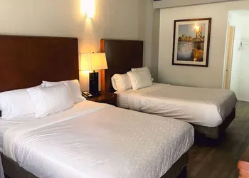 Super 8 by Wyndham San Jose Airport hotel thumbnail 8