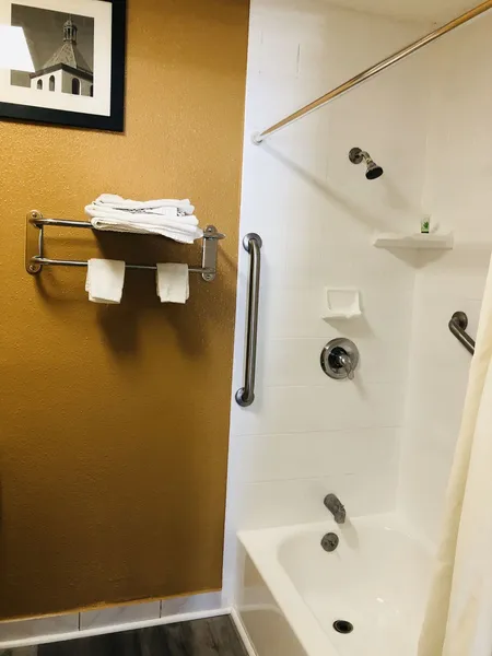Casa Blanca Inn & Suites hotel detail image 2
