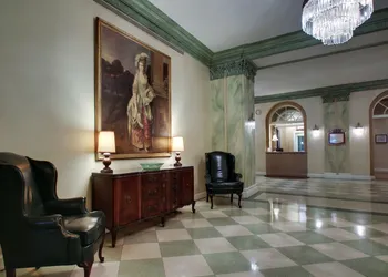 The Knickerbocker on the Lake hotel thumbnail 7