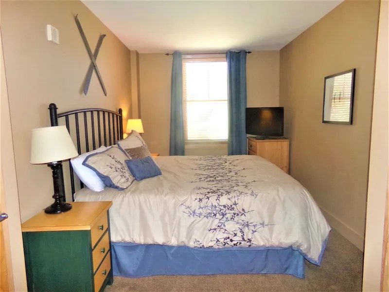 Silvermill 2 Bedroom 2 Bath B hotel detail image 2