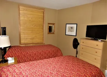 Silvermill 2 Bedroom 2 Bath B hotel thumbnail 3