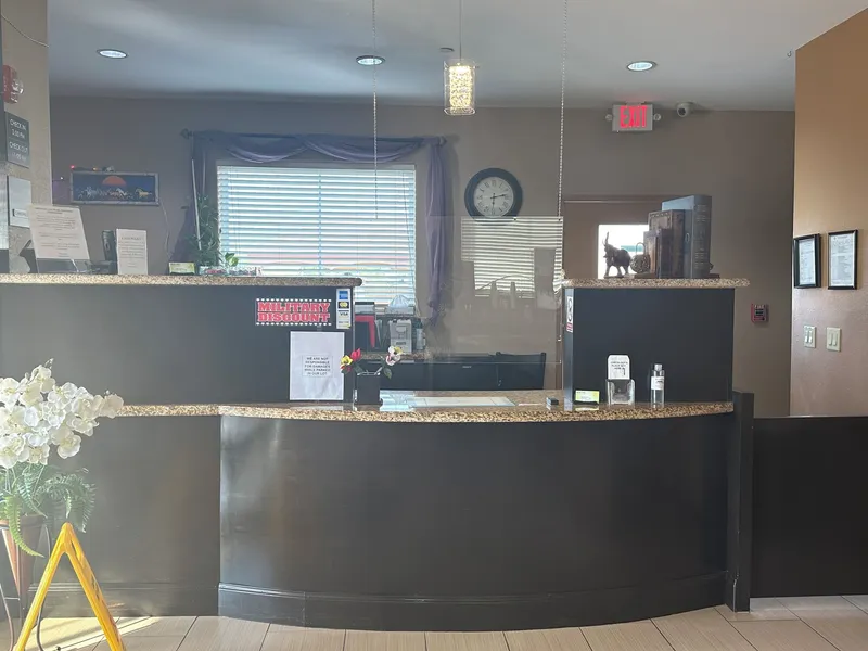 Executive Inn and Suites hotel detail image 2