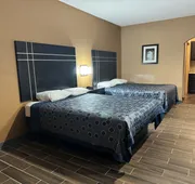 Executive Inn and Suites hotel detail image 5