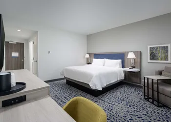 Hampton Inn Ashland City, TN hotel thumbnail 2
