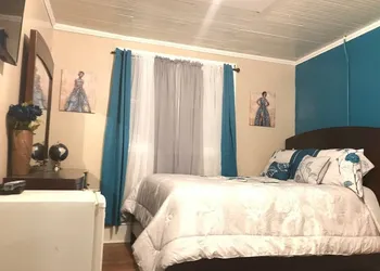 Bella's Boutique Hotel hotel thumbnail 3