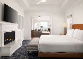 Beach Village at The Del, LXR Hotels & Resorts hotel thumbnail 8