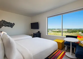 Aloft by Marriott San Antonio UTSA Area hotel thumbnail 5