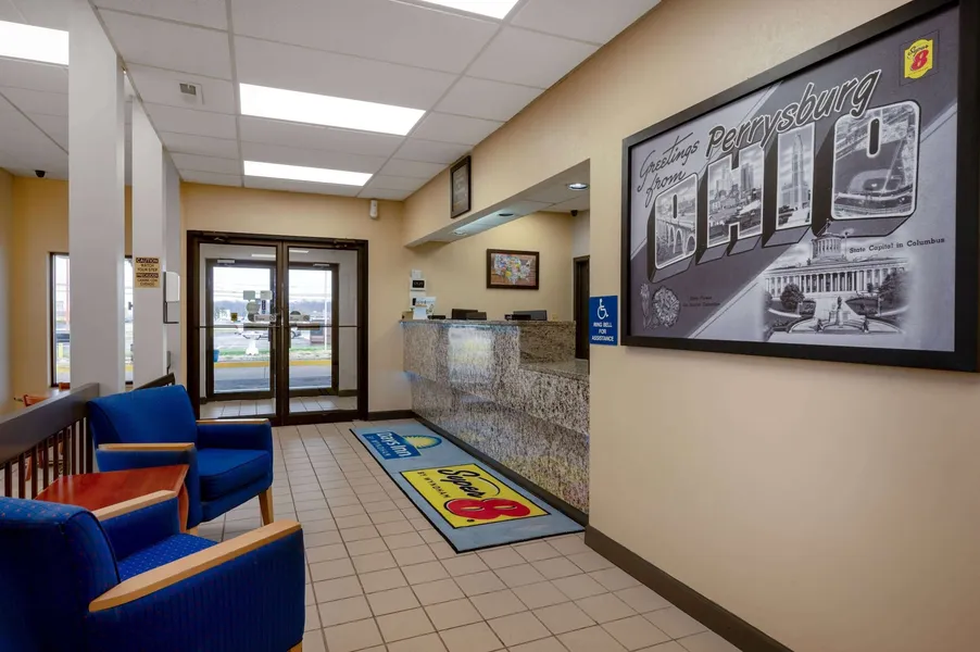 Days Inn by Wyndham Perrysburg/Toledo hotel detail image 2