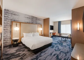 Fairfield Inn & Suites by Marriott Virginia Beach Town Center hotel thumbnail 5