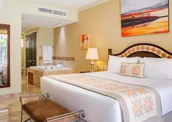 Villa Del Arco hotel thumbnail 3