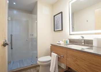 Candlewood Suites Guadalajara Galerias by IHG hotel thumbnail 8