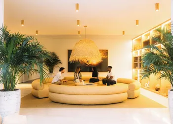 Flow Hotel Fort Lauderdale hotel thumbnail 4